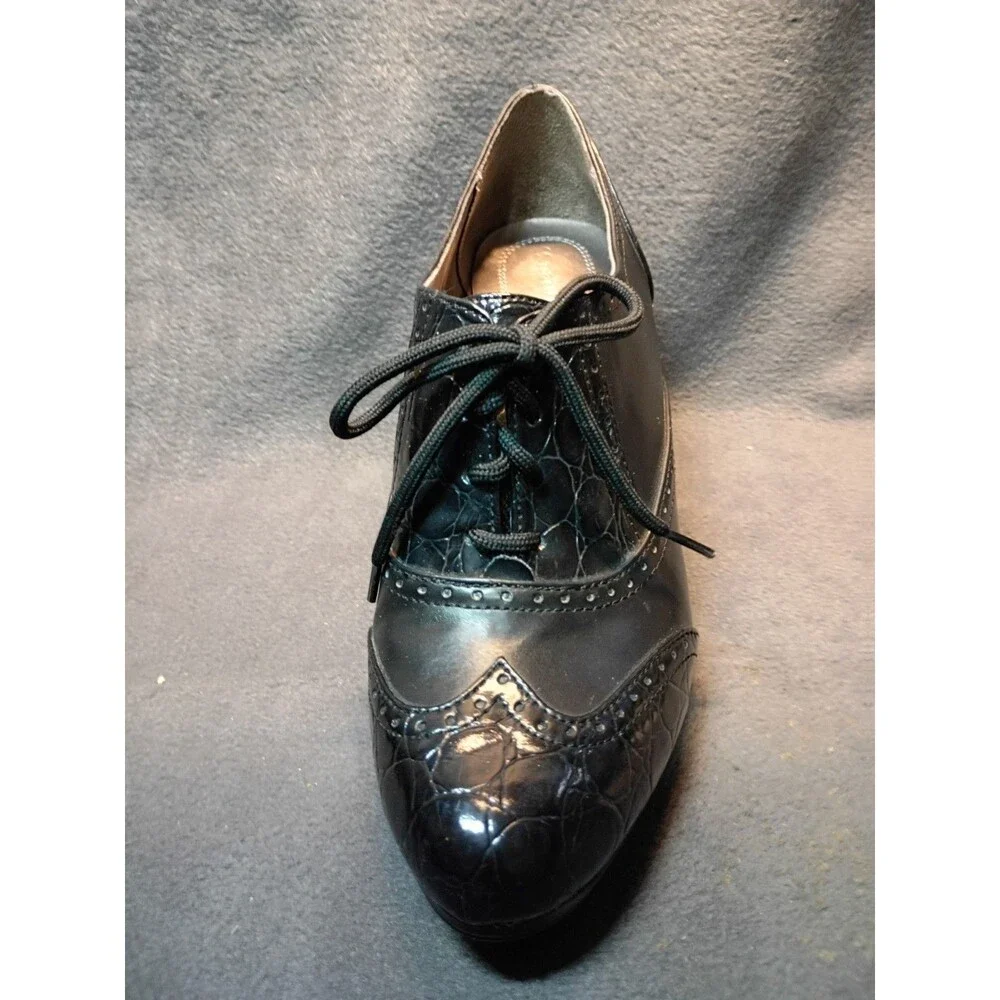 Witchy Dark Academia Oxford Heels Black Brogue Lace Up Naturalizer 7.5
